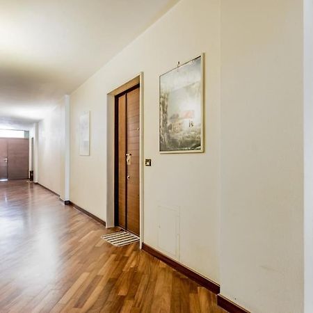 Luxury Apartment Front Of Cavalieri Hilton Hotel Rome Exterior photo